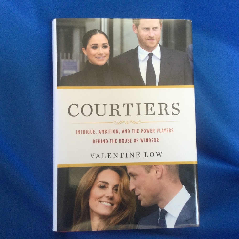 Courtiers Windsor Valentine Low Hardcover Book 1st Edition Royals